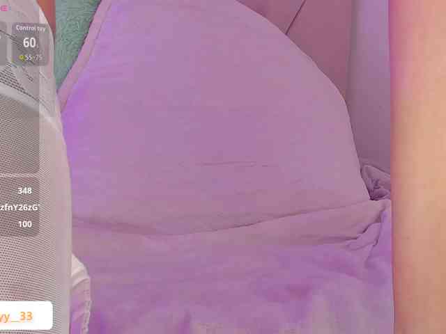 Ashley-12 webcam