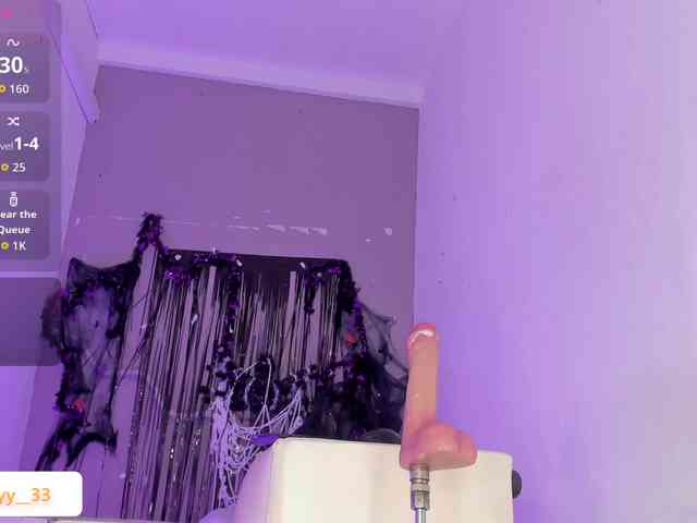 Ashley-12 webcam