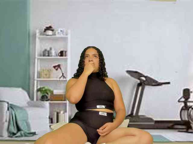 Ashley-12 webcam