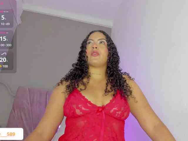 Ashley-12 webcam