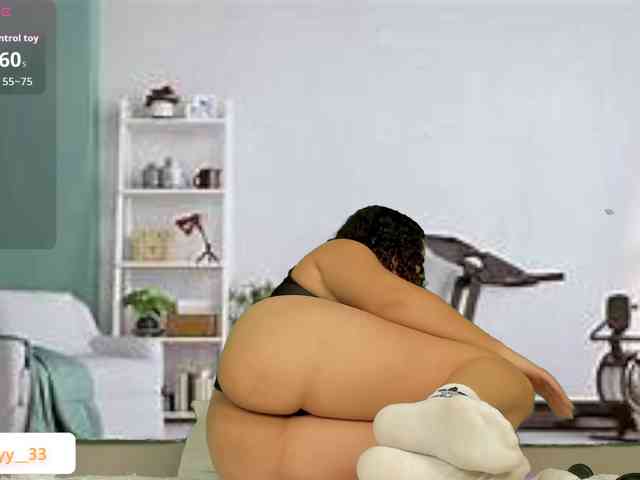 Ashley-12 webcam