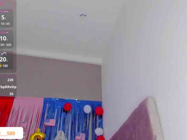 Ashley-12 webcam