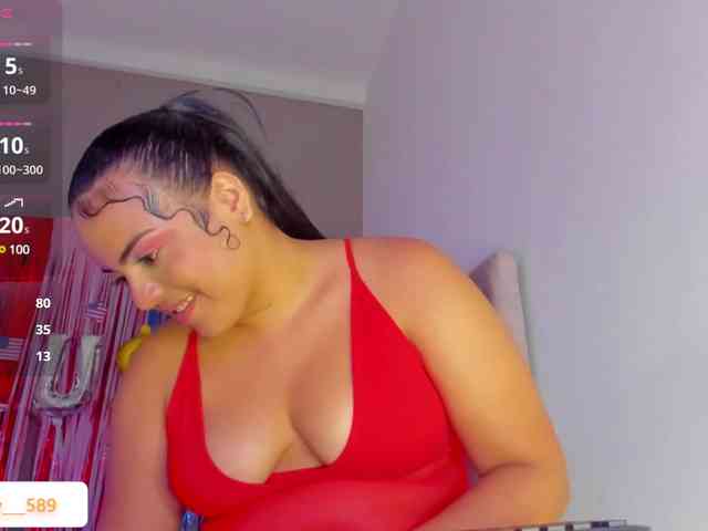Ashley-12 webcam