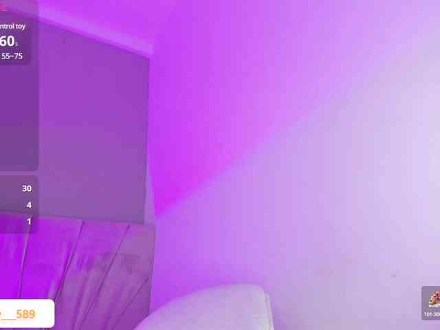 Ashley-12 webcam