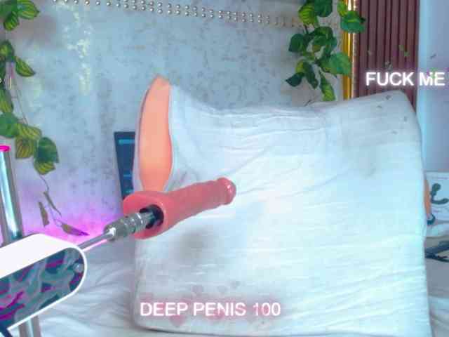 andysissycloseth Live Webcam on BongaCams