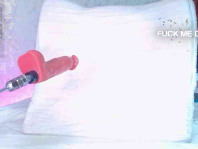 andysissycloseth Live Webcam on BongaCams