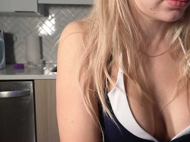 Preview of lunablondsexy