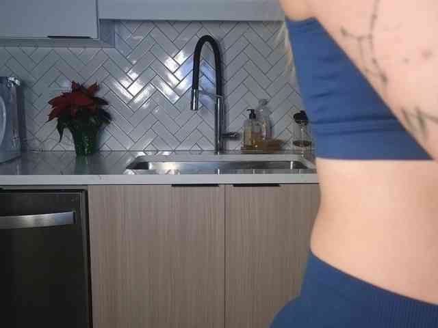 LunaBlondSexy webcam