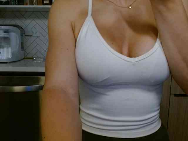 LunaBlondSexy webcam