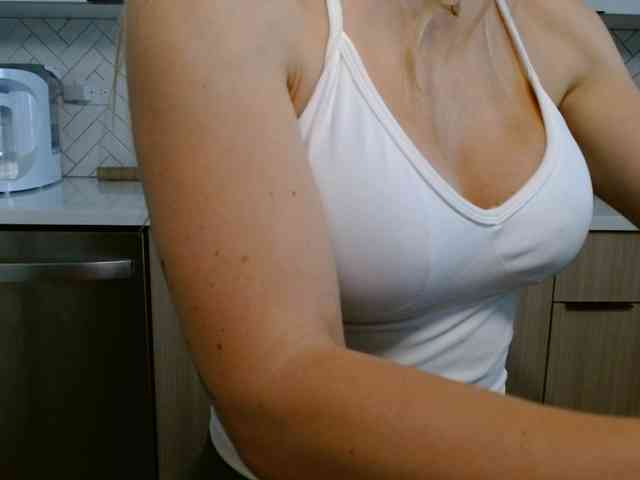 LunaBlondSexy webcam