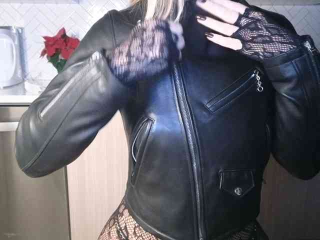 LunaBlondSexy webcam