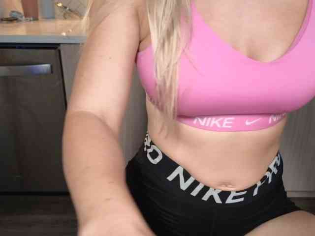 LunaBlondSexy