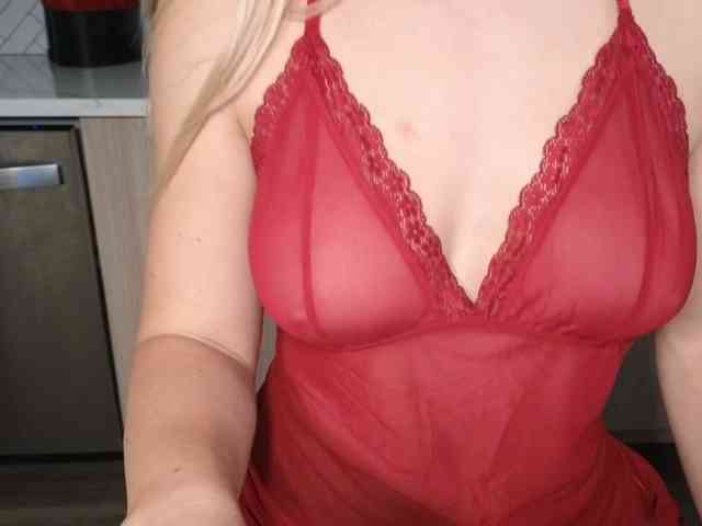 LunaBlondSexy webcam