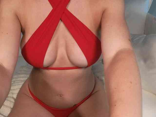 LunaBlondSexy webcam