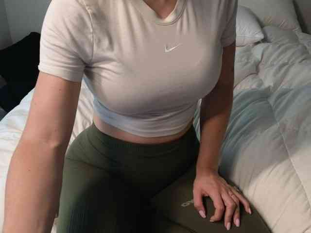 LunaBlondSexy webcam