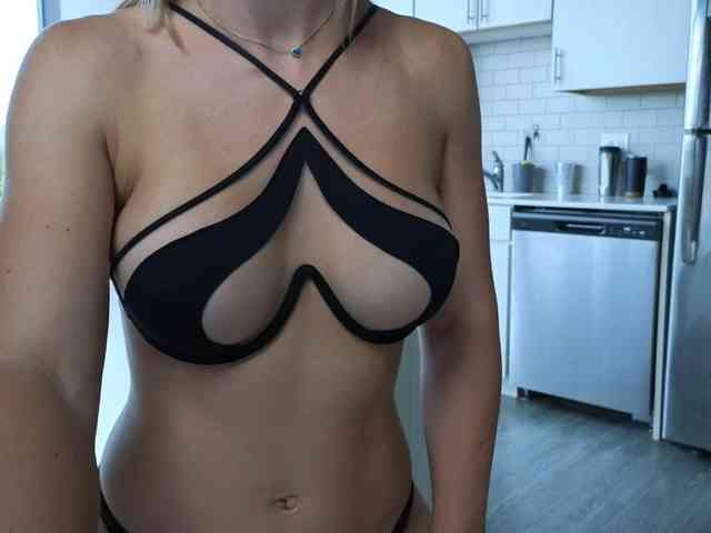 LunaBlondSexy webcam