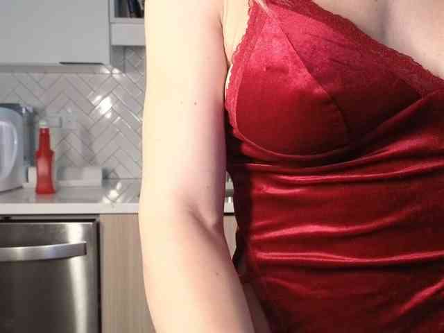 LunaBlondSexy webcam