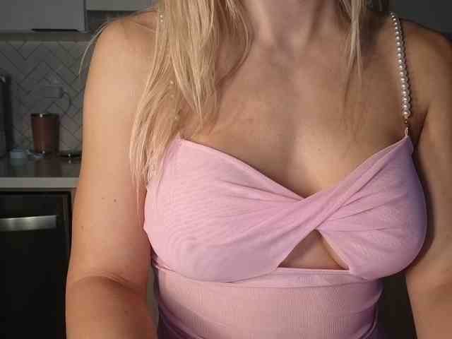 LunaBlondSexy LunaBlondSexy