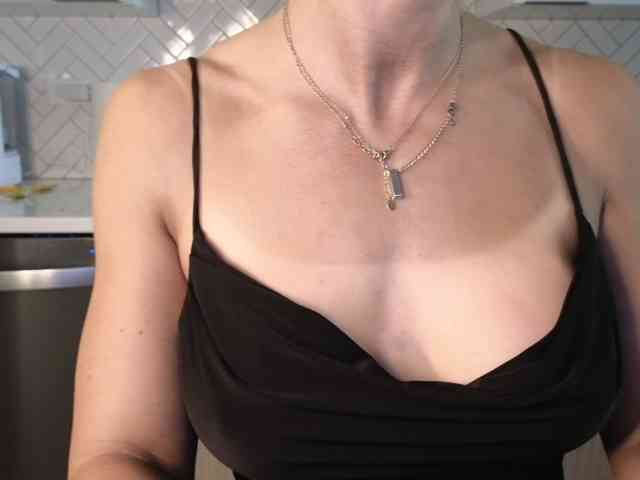 LunaBlondSexy webcam