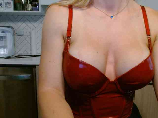 LunaBlondSexy LunaBlondSexy