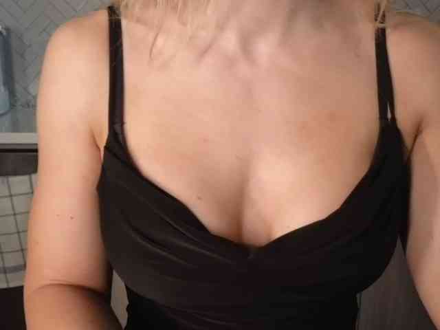 LunaBlondSexy LunaBlondSexy