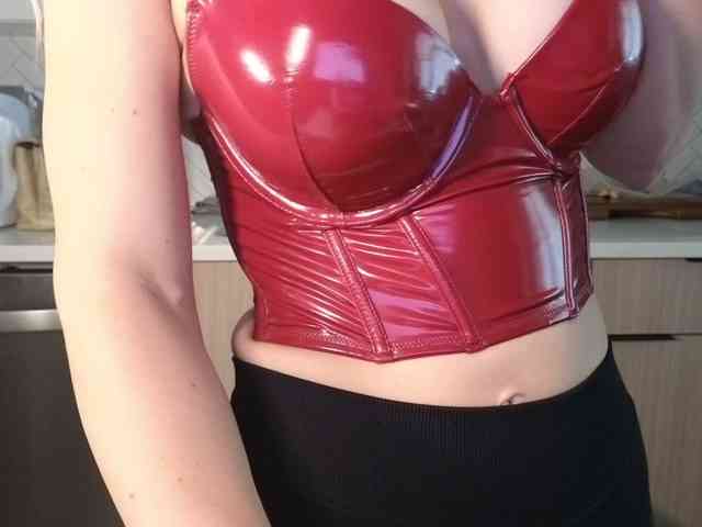 LunaBlondSexy webcam