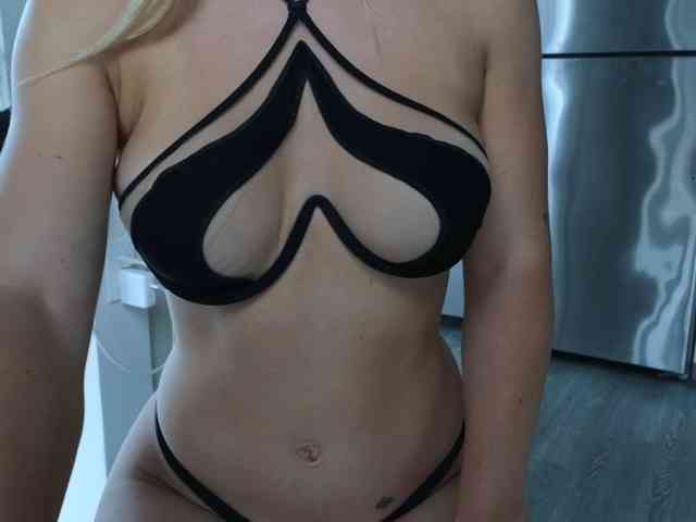 LunaBlondSexy