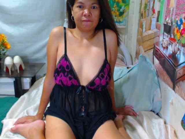 Horny4s3x webcam
