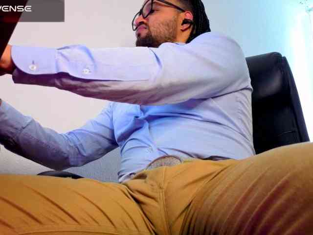 Ernesto-Rodrigue... Live Webcam on BongaCams