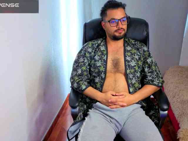 Ernesto-Rodrigue... Live Webcam on BongaCams