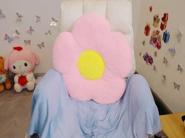 Angela19's BongaCams show and profile