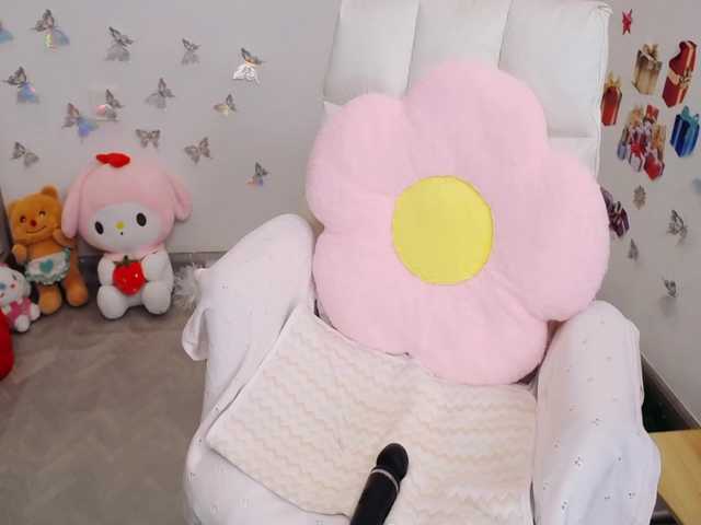 Angela19's BongaCams show and profile