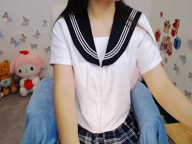 Angela19's BongaCams show and profile