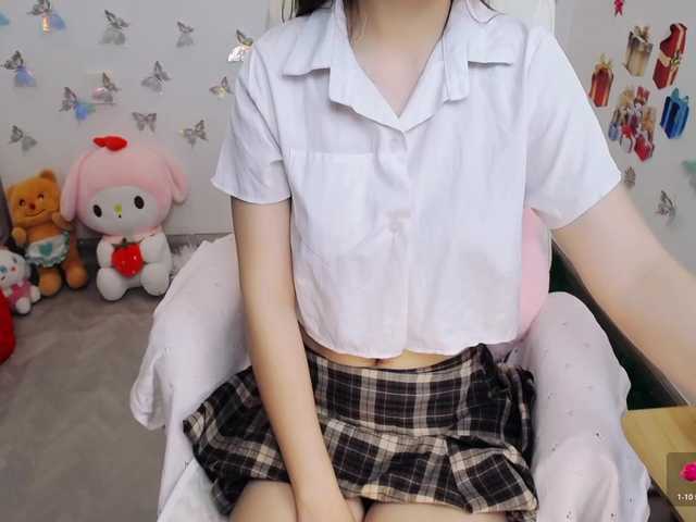 Angela19's BongaCams show and profile