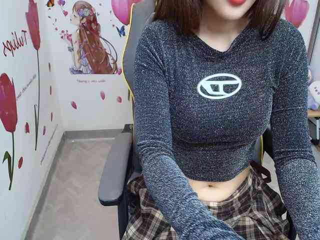 Angela19 webcam