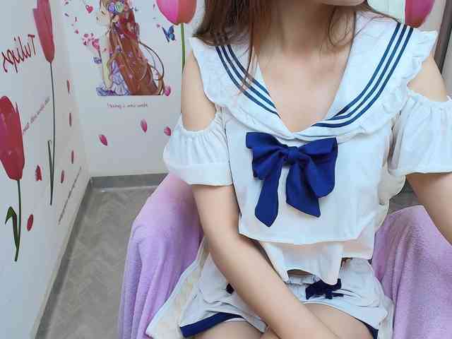Angela19