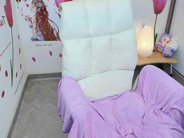 Angela19 webcam