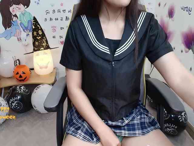 Angela19 Angela19