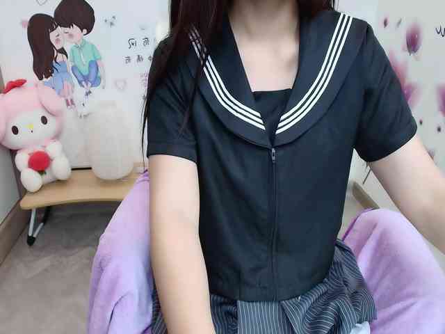 Angela19