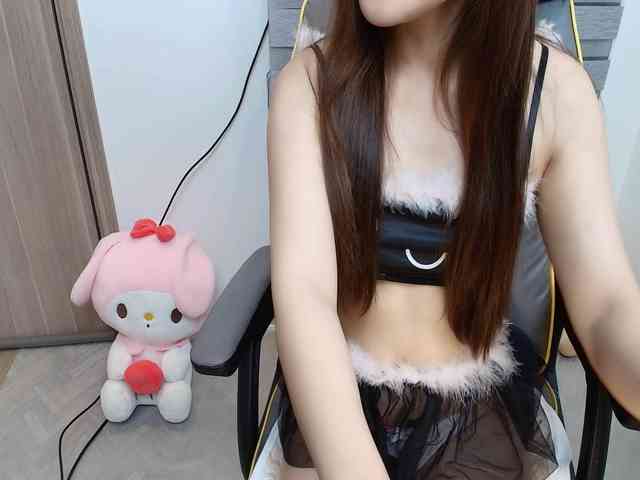Angela19