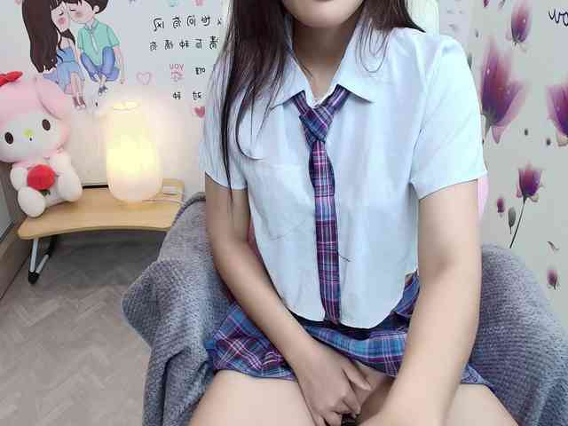 Angela19