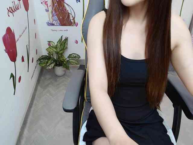 Angela19