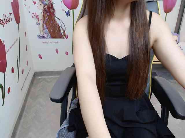 Angela19