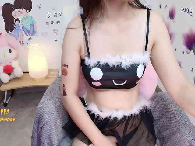 Angela19 webcam