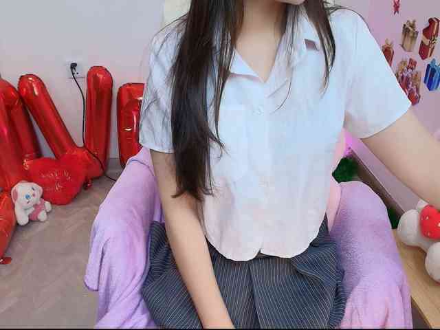 Angela19 webcam