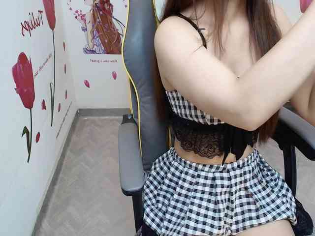 Angela19 webcam