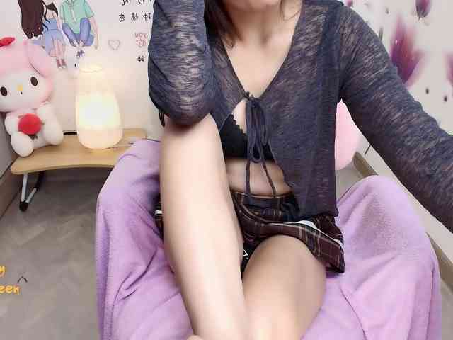 Angela19 bongacams