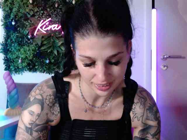 KiraKane webcam