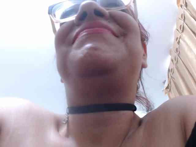 Madame_Desire webcam