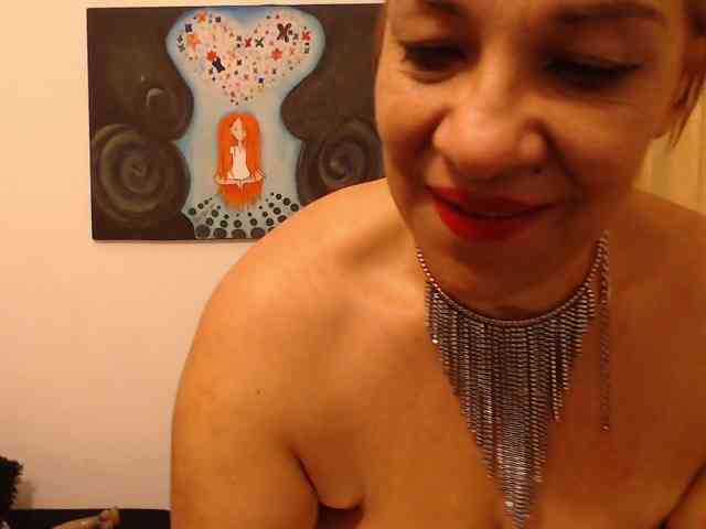 Madame_Desire webcam